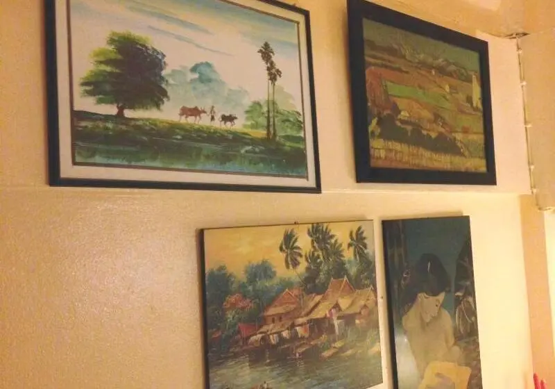ペンション Surada Guesthouse