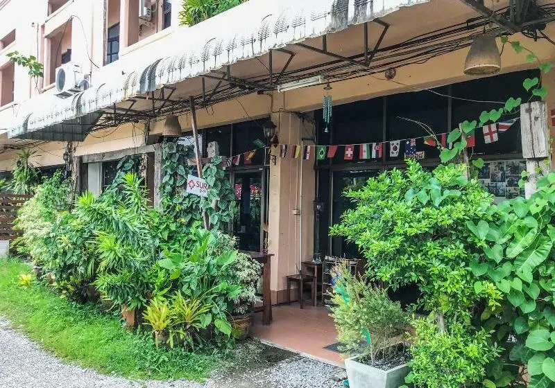 ペンション Surada Guesthouse