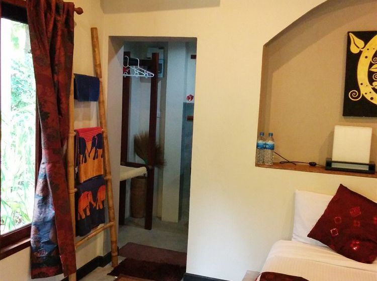 Lomakeskus Dolphin Bungalows