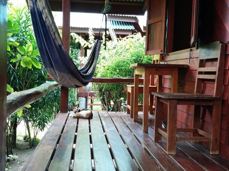 Lomakeskus Dolphin Bungalows