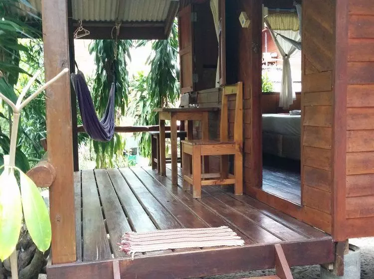 リゾートホテル Dolphin Bungalows