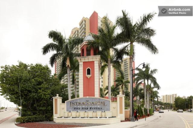 Sunny Isles Beach At Yatch Club