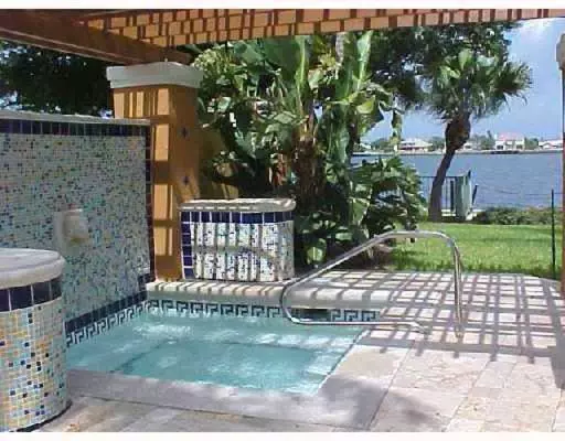 Sunny Isles Beach At Yatch Club