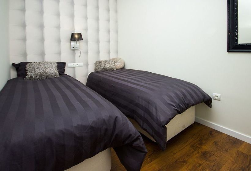 Total Valencia Elegance