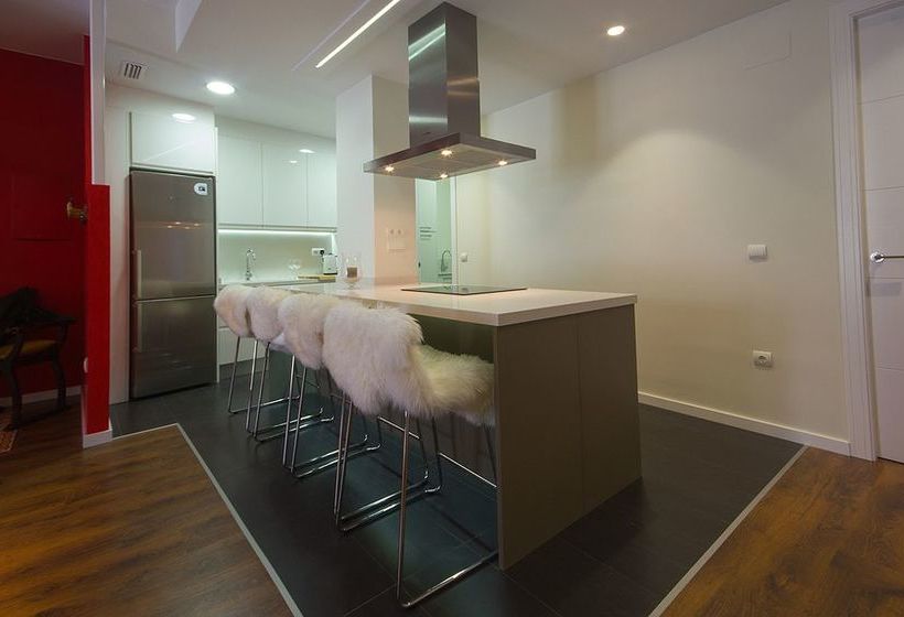 Total Valencia Elegance