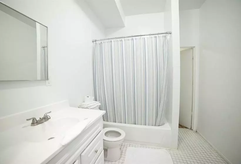Upper East Side Apartments