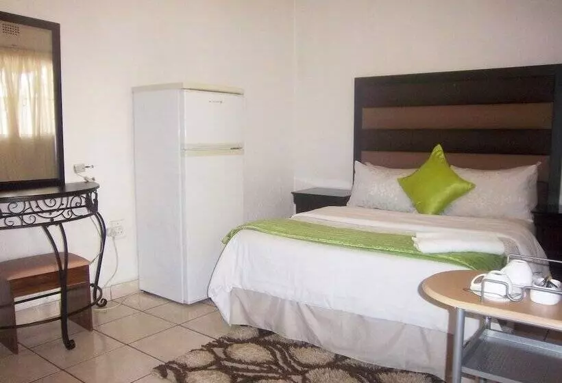 تختخواب و صبحانه Franchise Guest House