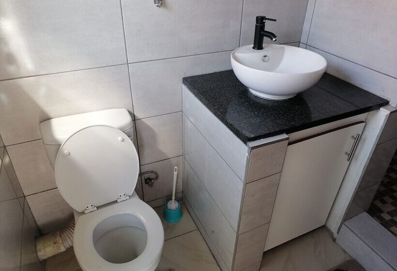 Bed and Breakfast Franchise Guest House