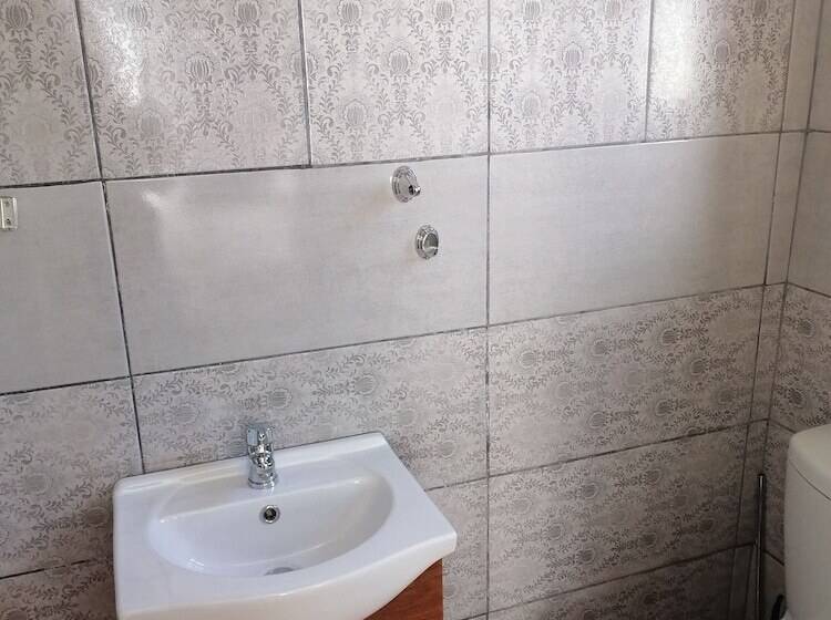 Bed and Breakfast Franchise Guest House