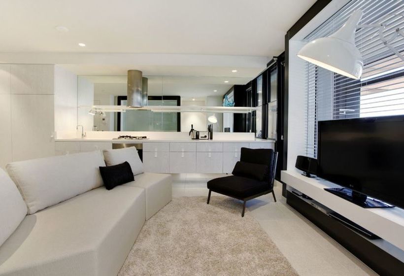 Corporate Keys Lilli Apartments