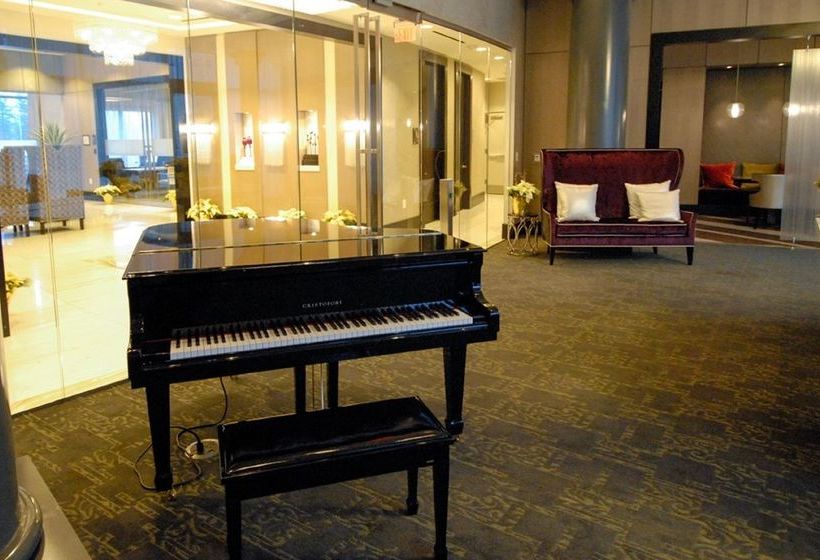 Global Luxury Suites At Park Crest