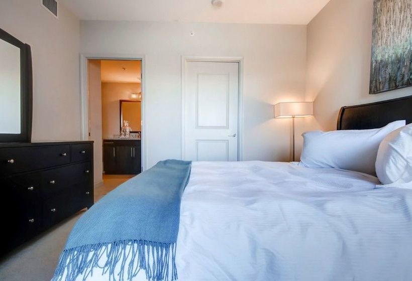 Global Luxury Suites At Park Crest