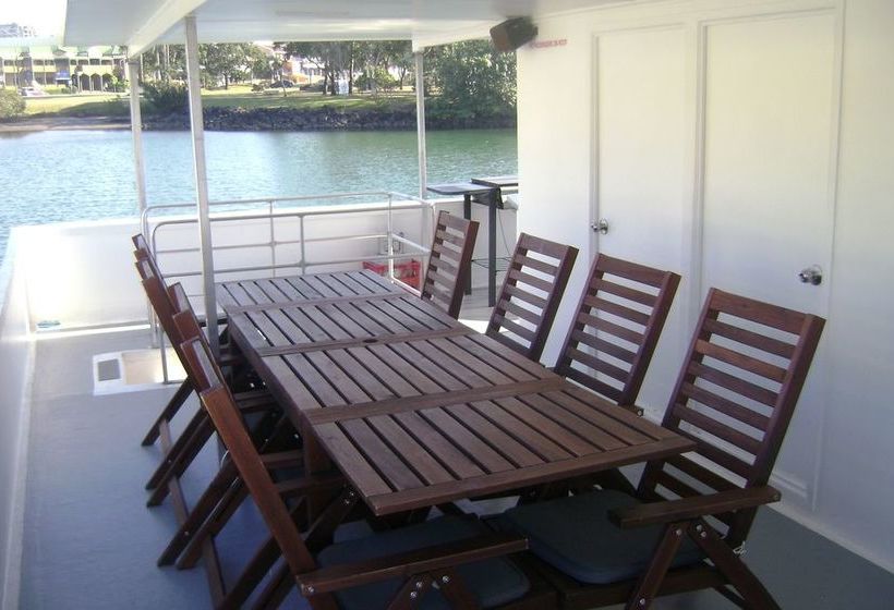 호텔 Boyds Bay Houseboat Holidays