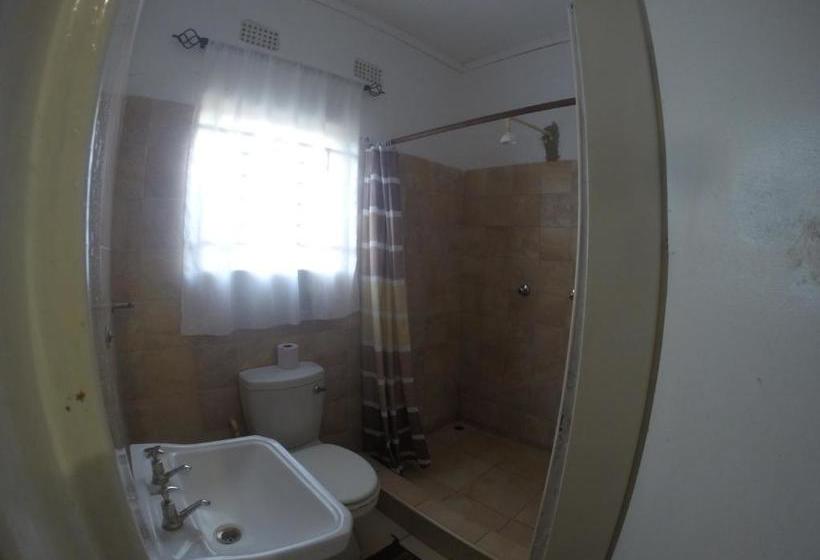 هتل Golden Days Lodge