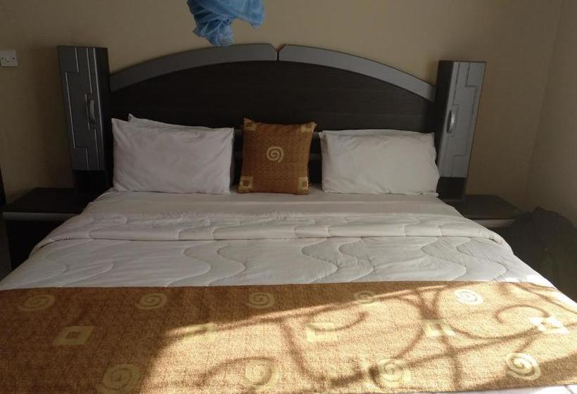 هتل Golden Days Lodge