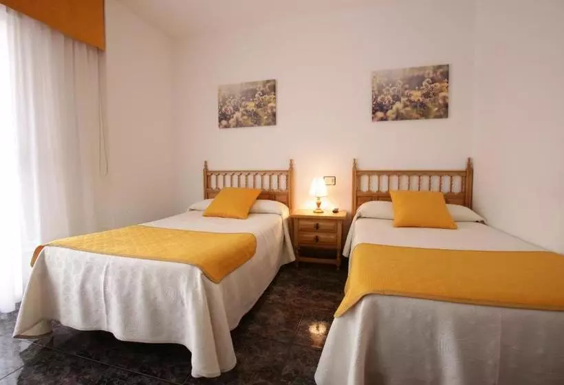 ホテル Hostal San Roque