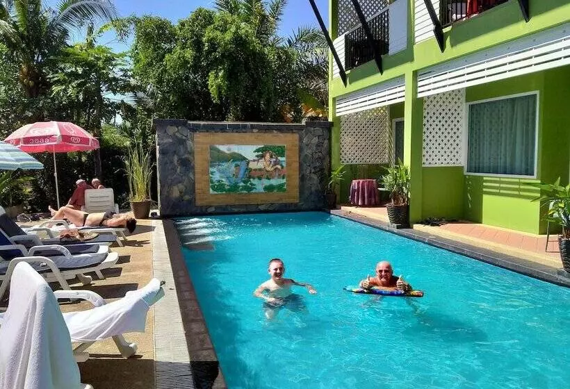 ホテル Khaolak Cnior Bungalows