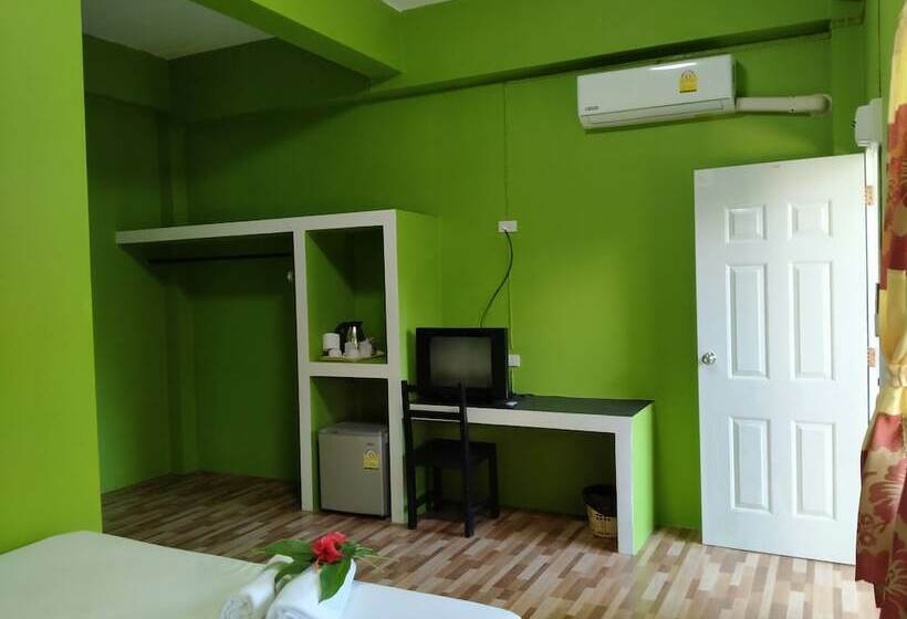 Отель Khaolak Cnior Bungalows