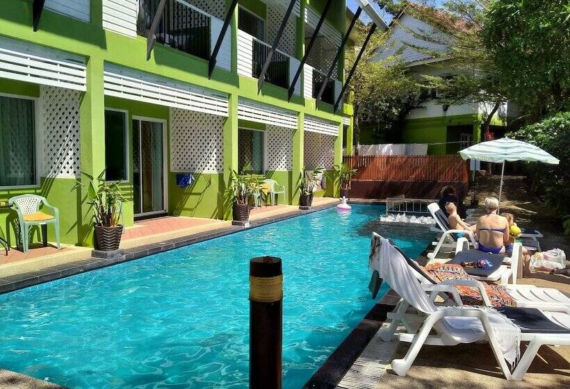 Отель Khaolak Cnior Bungalows