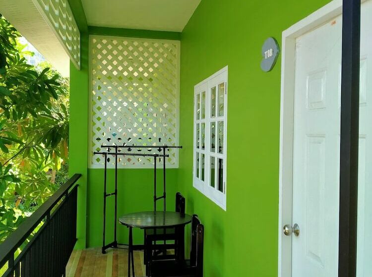 Отель Khaolak Cnior Bungalows