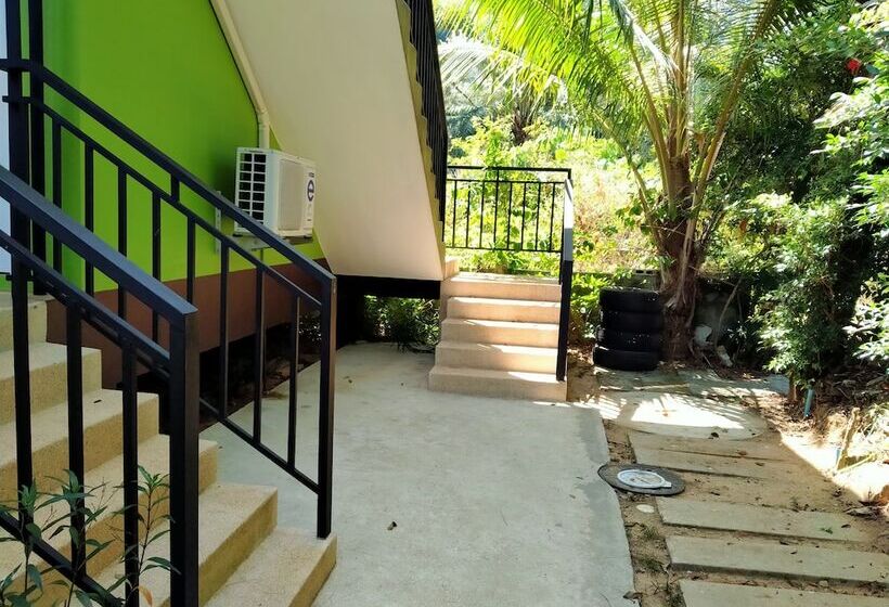 Отель Khaolak Cnior Bungalows