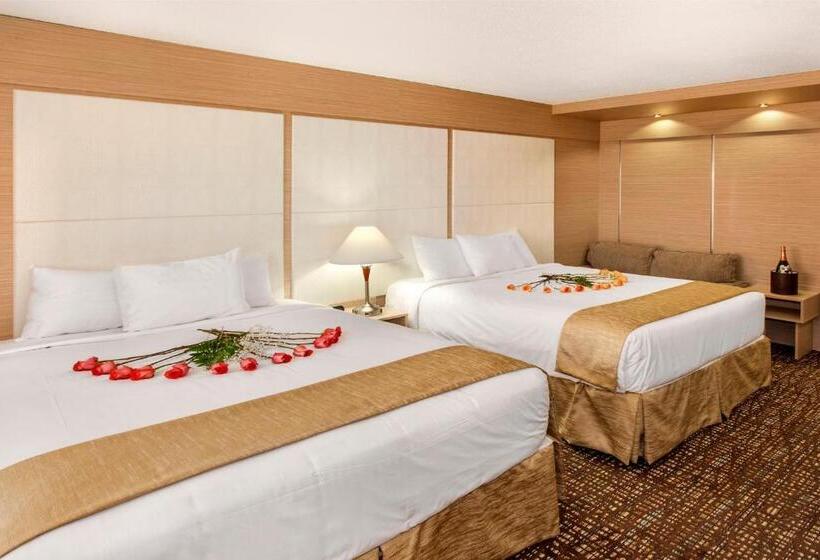 فندق Ocean Beach Club