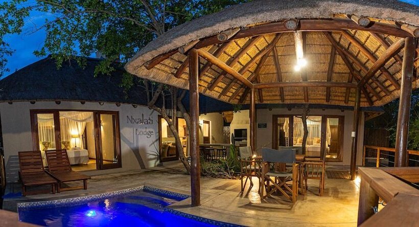 בית מלון כפרי Raptors Lodge