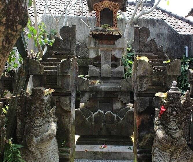 بنسيون Gusti S Garden 2 Guest House