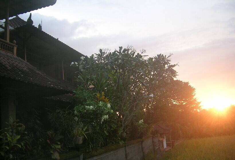 بنسيون Gusti S Garden 2 Guest House