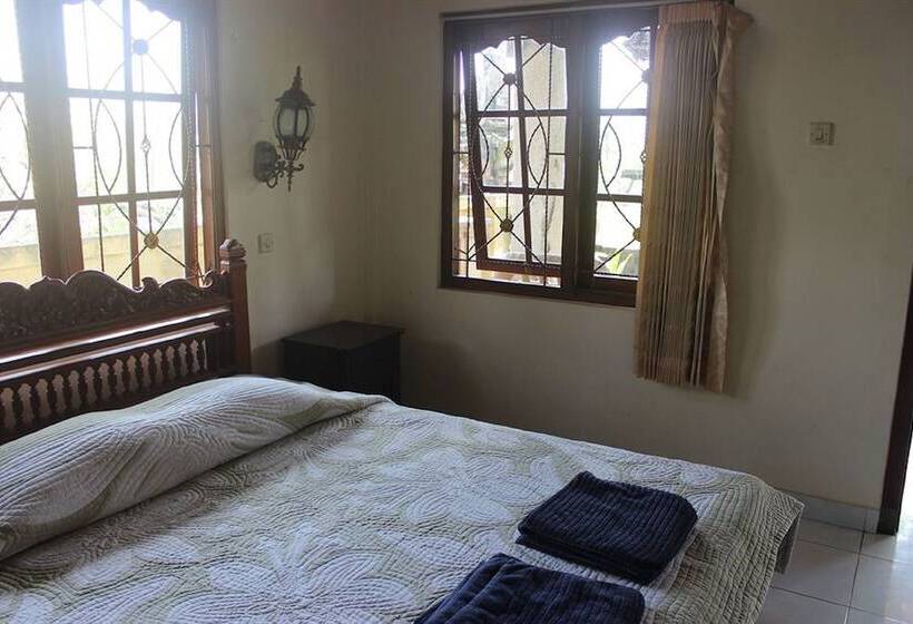 بنسيون Gusti S Garden 2 Guest House