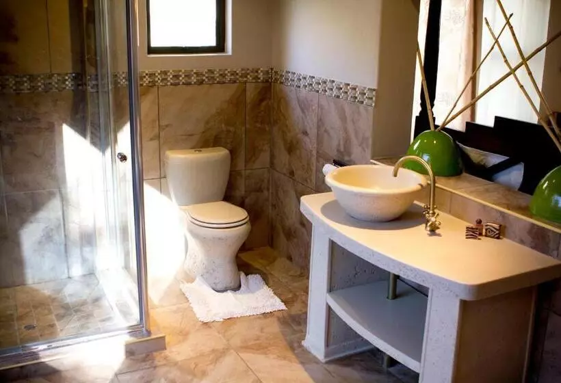 ペンション Villa Mexicana Guesthouse