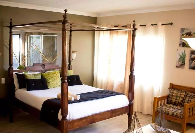 ペンション Villa Mexicana Guesthouse