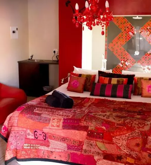 ペンション Villa Mexicana Guesthouse
