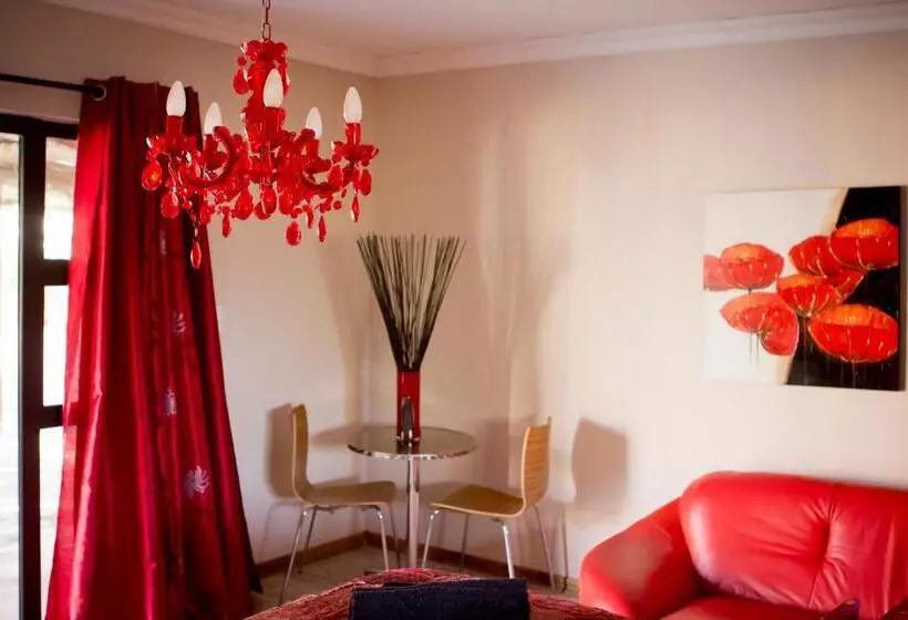 ペンション Villa Mexicana Guesthouse