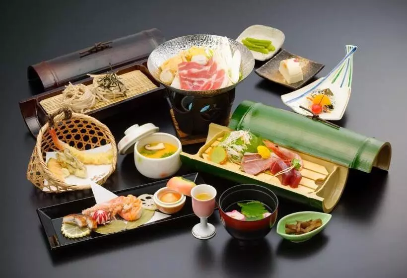 旅館 Omodaka