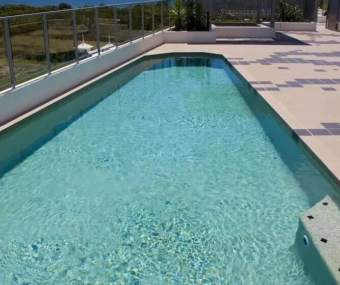 White Shells Luxury Apartments