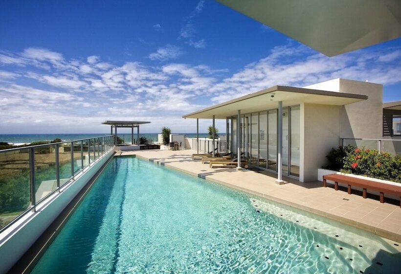 White Shells Luxury Apartments