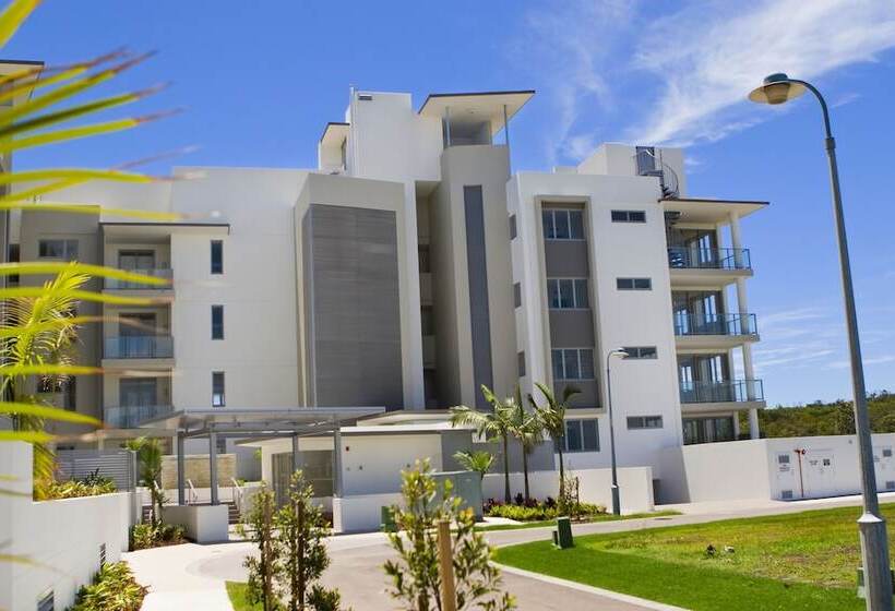 White Shells Luxury Apartments