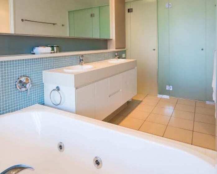 White Shells Luxury Apartments