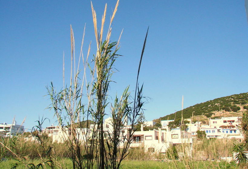 Aegialis Studios & Rooms