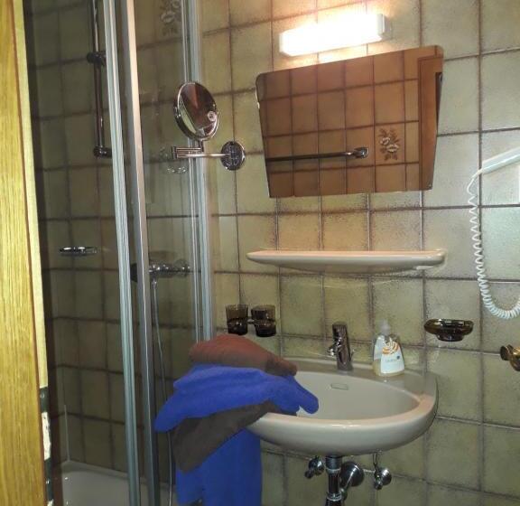 Aamiaismajoitus (B&B) Haus Morgensonne