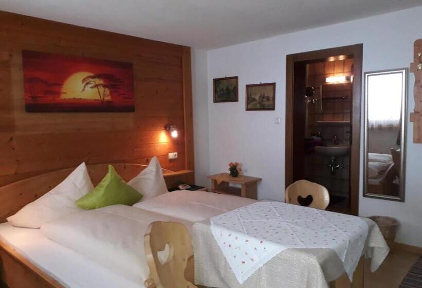 Aamiaismajoitus (B&B) Haus Morgensonne