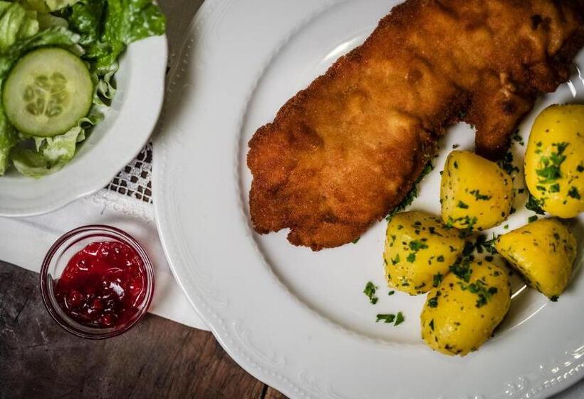 Das Halali Dein Kleines Hotel An Der Zugspitze