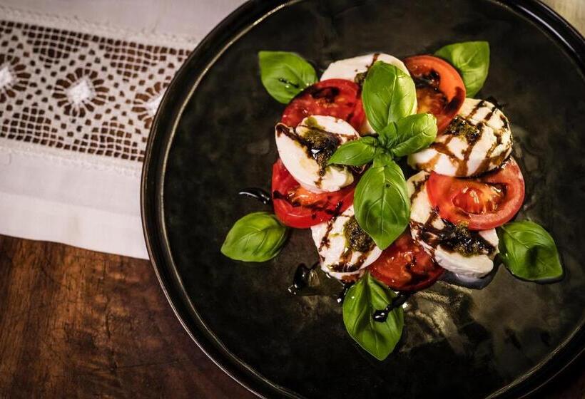 Das Halali Dein Kleines Hotel An Der Zugspitze