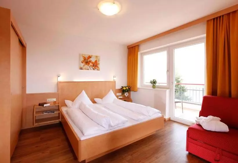 Hotelli Alpenroyal