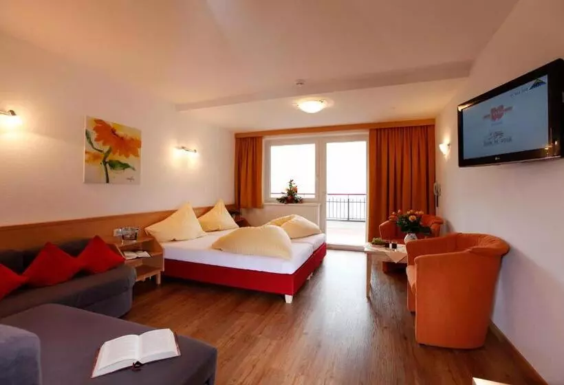 Hotelli Alpenroyal