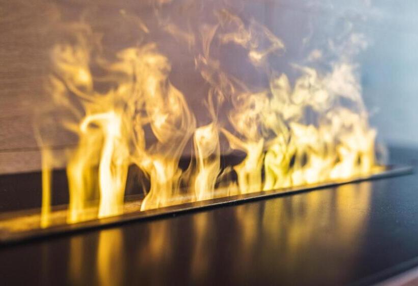 ホテル Alpenroyal