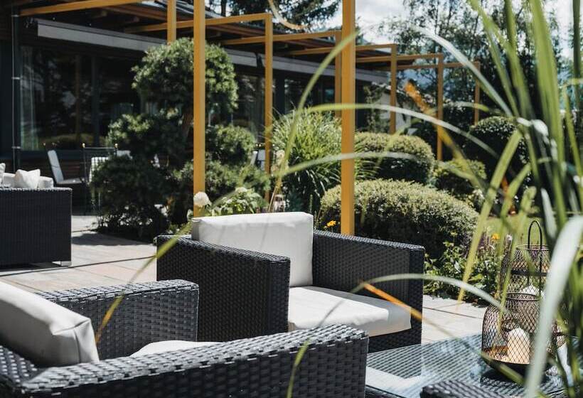 ホテル Chesa Monte 4sterne Superior