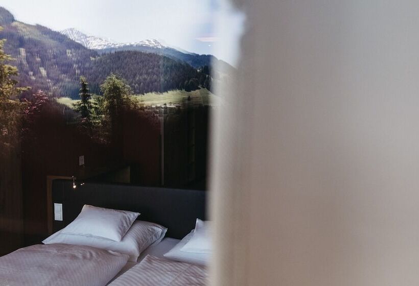 ホテル Chesa Monte 4sterne Superior