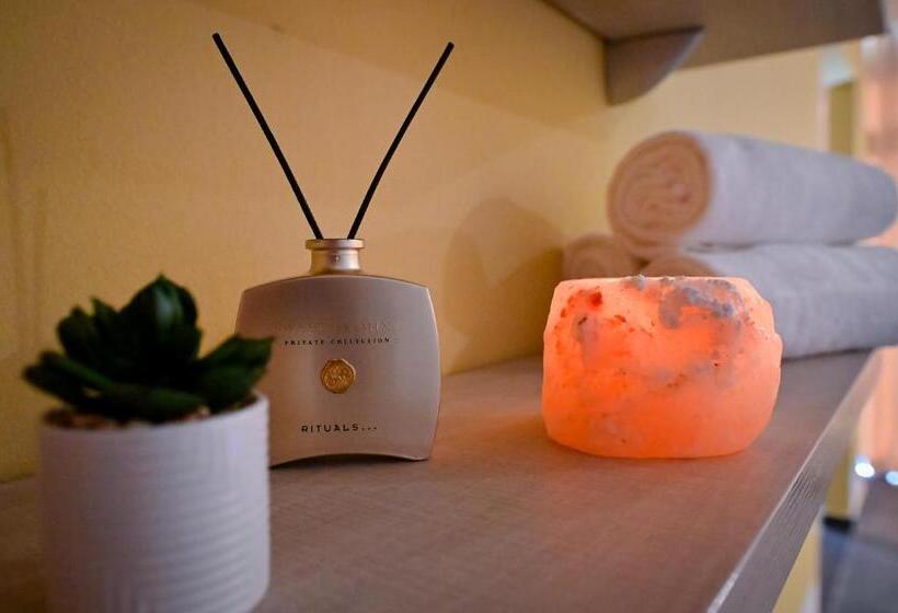 בית מלון כפרי Crvena Luka Resort